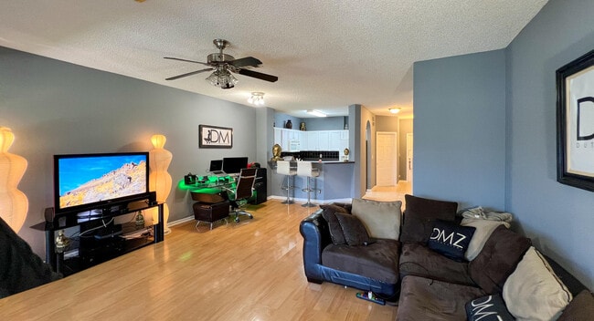 Building Photo - 4584 Palmbrooke Cir