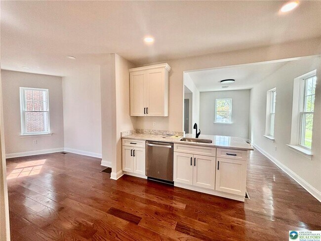 Foto del edificio - 230 S Broad St