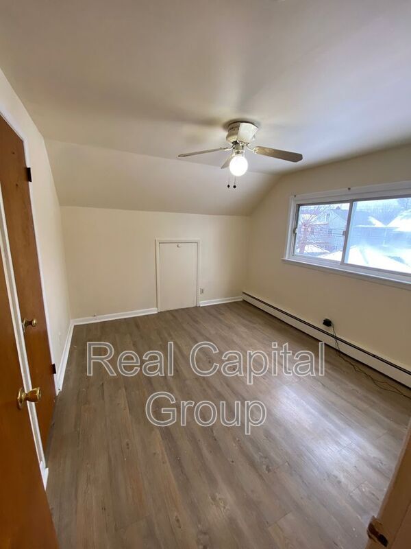 Foto del edificio - 180 Euclid Ave