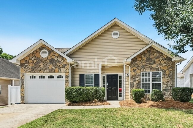 Building Photo - 104 Cameron Way Cir