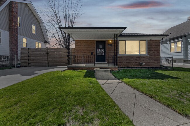 Foto del edificio - 22055 Elmwood Ave