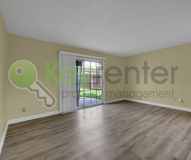 Foto del edificio - 6363 Eldon Ave