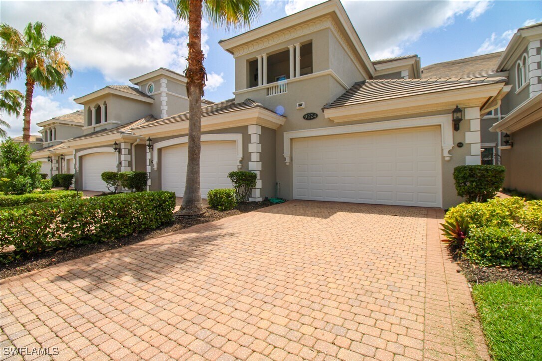 Foto principal - 9224 Campanile Cir