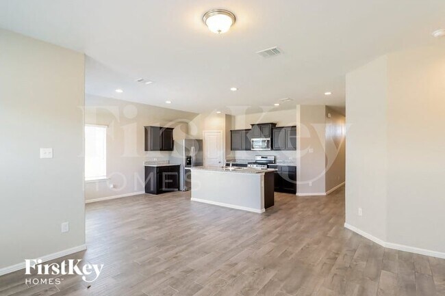 Foto del edificio - 4624 Corktree Ln