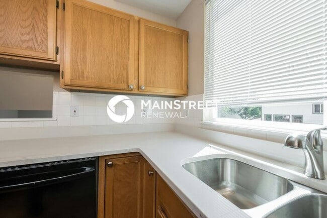 Foto del edificio - 4 Bedroom Pet-Friendly Home in Aurora, CO ...
