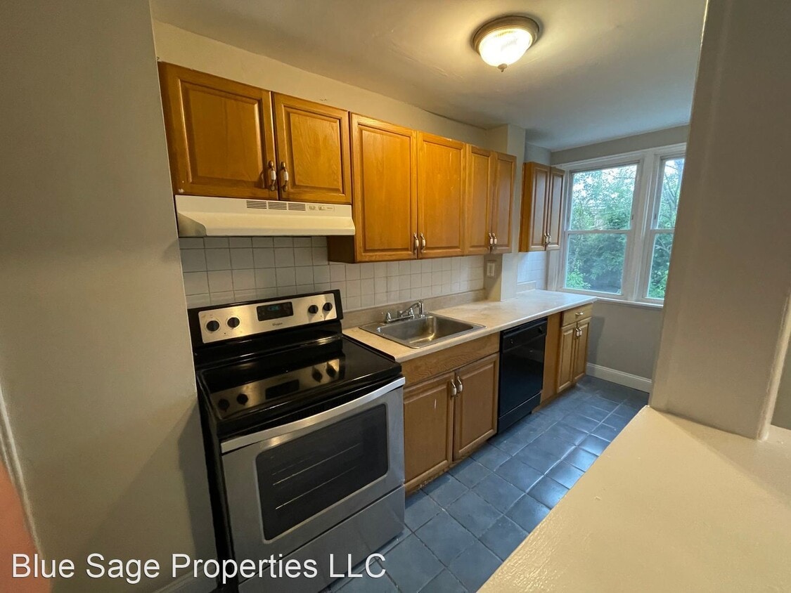 7033 Guilford Rd, Upper Darby, PA 19082 House Rental in Upper Darby, PA