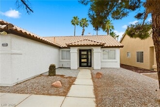 Building Photo - 4818 Carefree Dr
