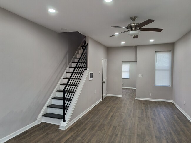 Building Photo - 2767 N Taylor St
