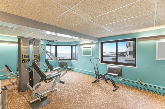 Building Photo - 7337 S South Shore Dr