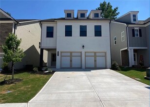 Building Photo - 5037 Silver Fox Trl