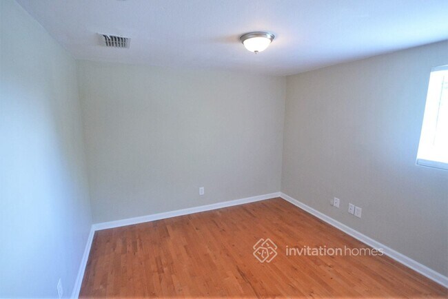 Building Photo - 14901 Winterwind Dr