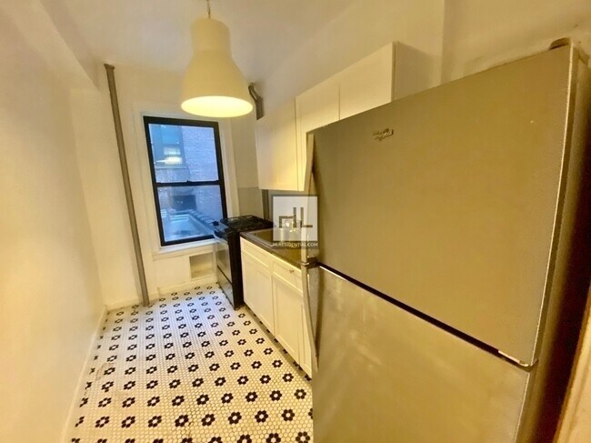Foto del edificio - 7 AVENUE