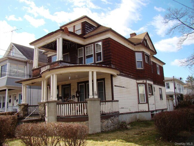 Foto del edificio - 10 Worrall Ave