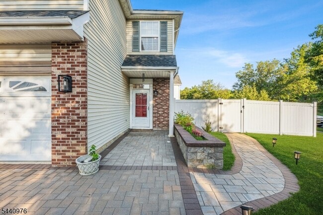 Foto del edificio - 41 Tall Oaks Ct
