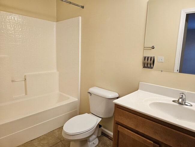 Building Photo - 135 S Comanche Cluster