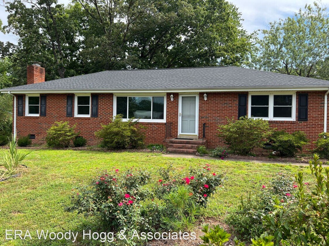 Primary Photo - 3 br, 1.5 bath House - 6460 Thrush Way