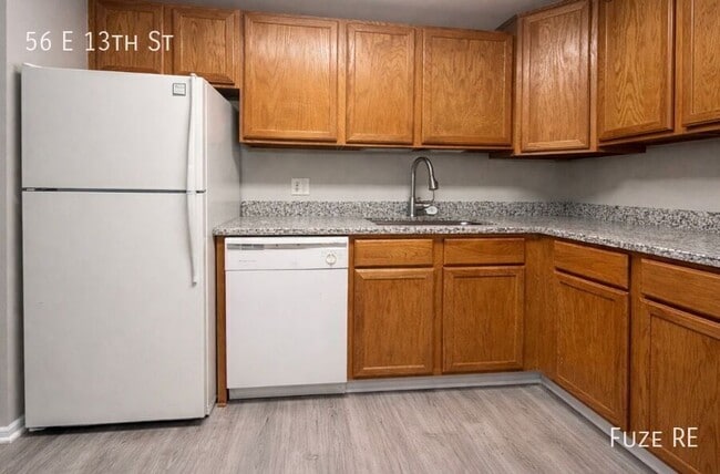 Building Photo - 56 E 13th St