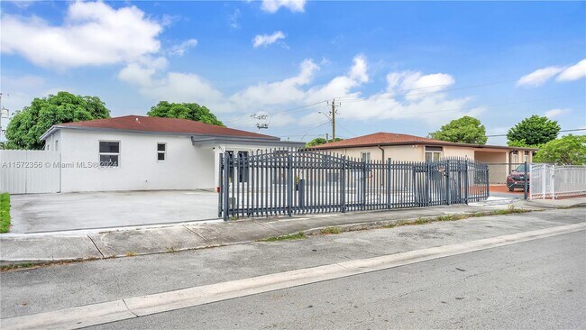 Foto del edificio - 912 E 32nd St