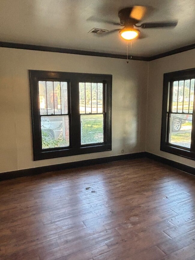 Building Photo - Rental in SW Ardmore $1250/month