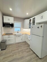 Building Photo - 29 Abbott St