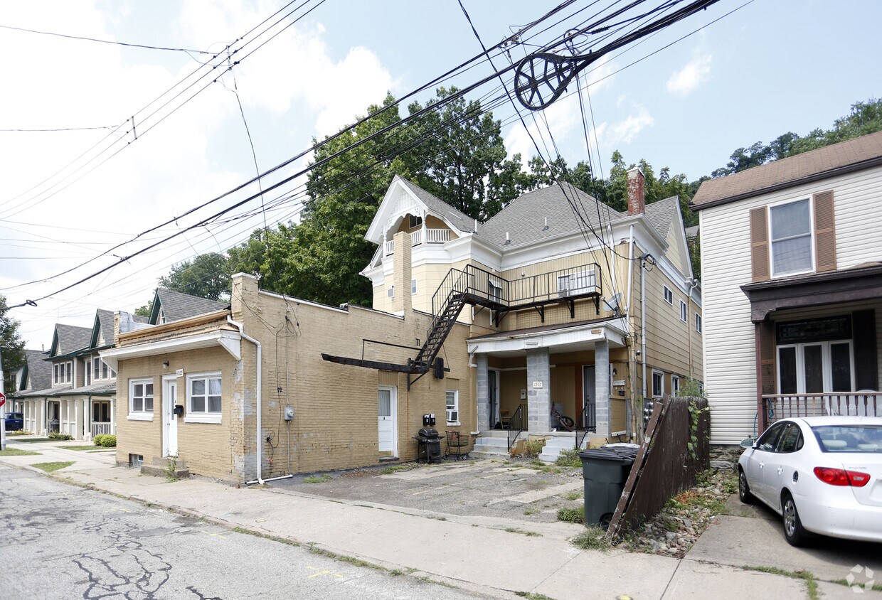 Foto del edificio - 1202 Penn St