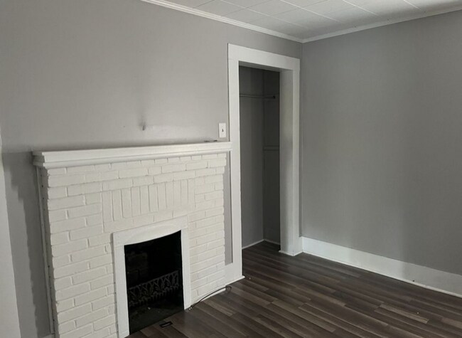 Building Photo - 408 Joseph St