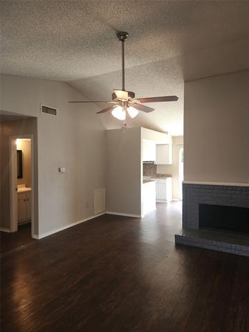 Foto del edificio - 828 Woodrock Dr