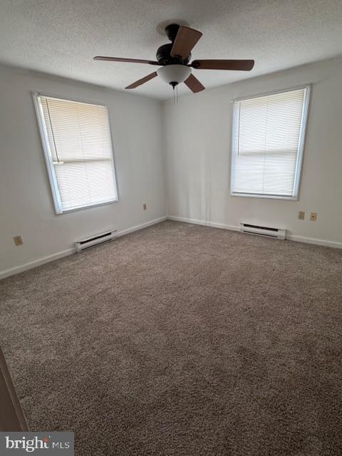 Foto del edificio - 9012 Rabbit Rd N