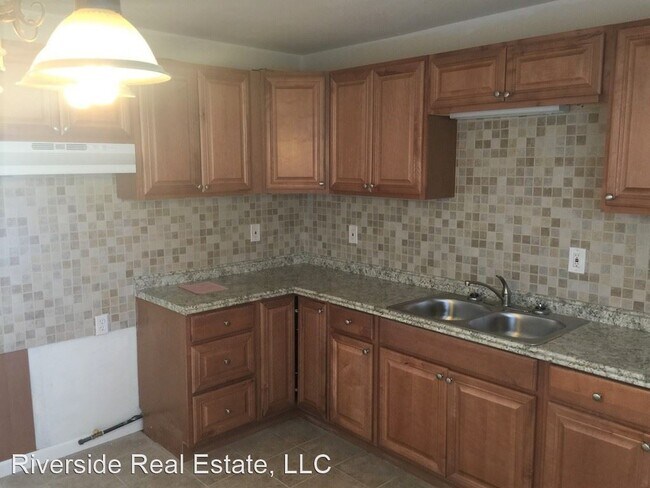 Building Photo - 4 br, 1 bath House - 1164 Camp Jackson Rd.