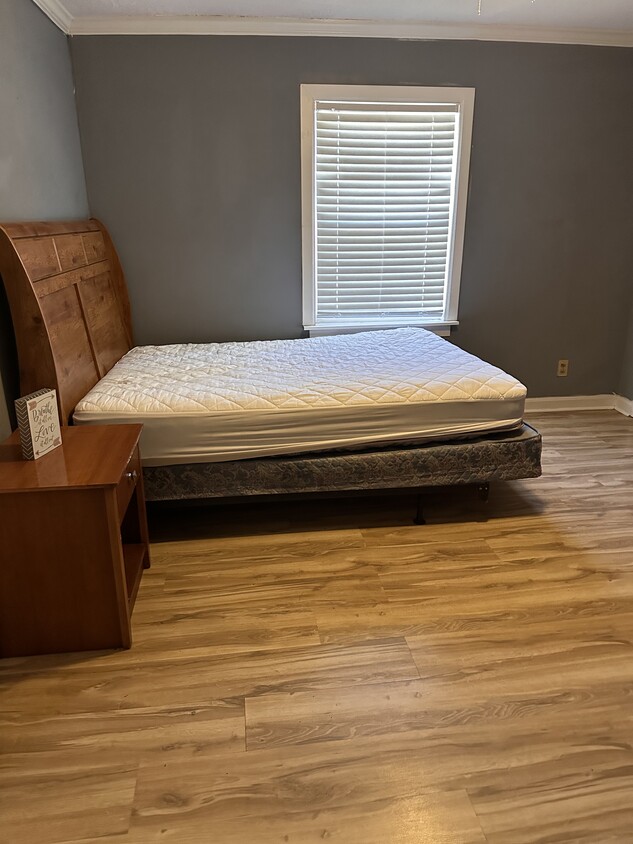 Foto principal - 613 McKinley Ave