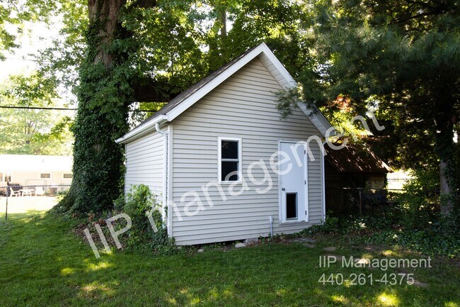 Foto del edificio - Charming 3-Bedroom Home in Mentor, OH