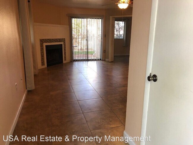 Building Photo - 2 br, 1 bath House - 2140 Pinetop Ln. #101