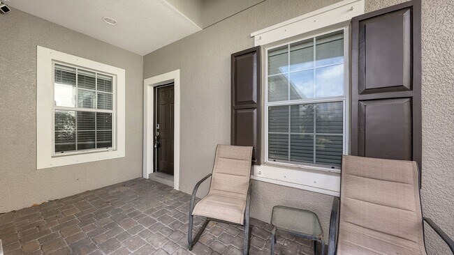 Building Photo - 2/2 plus den Villa in Fairfield with a 2 car garage