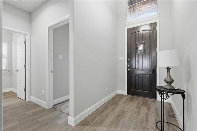 Foto del edificio - 2244 Knightsgate Rd