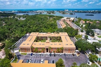 Building Photo - 12760 Indian Rocks Rd