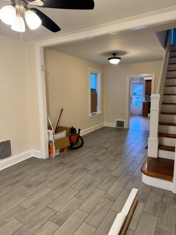 Building Photo - 609-S18th 1/2 S 18th St