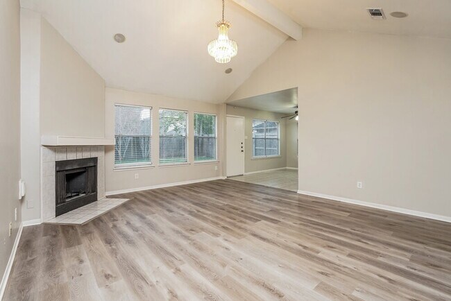 Foto del edificio - 2803 Green Hollow Ct