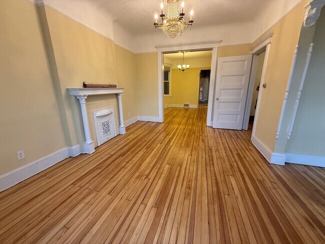 Foto del edificio - 223 Harrison Ave