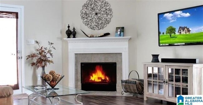 Foto del edificio - 2516 Forest Lakes Ln