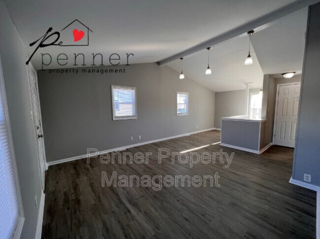 Foto del edificio - 517 Maier Dr