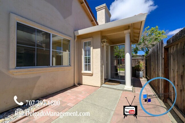 Building Photo - Benicia Columbia Circle home
