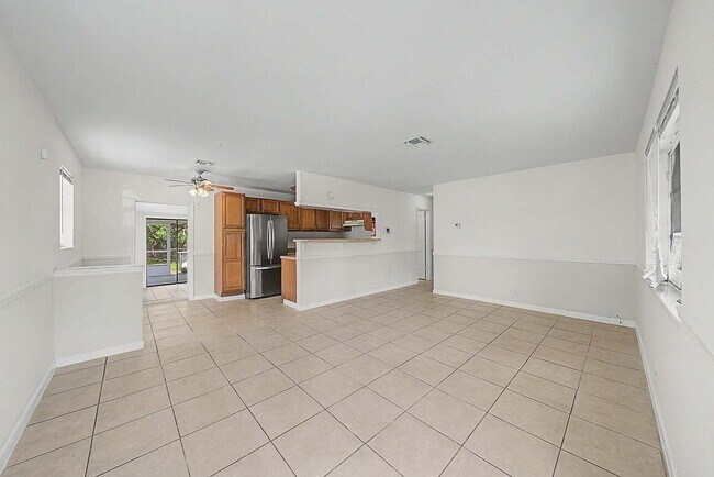 Foto del edificio - 301 SE 21st Ave