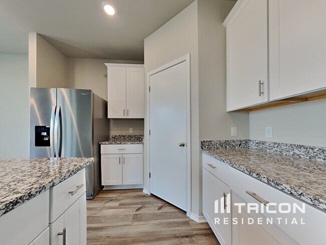 Building Photo - 5213 Sidesaddle Dr Georgetown TX