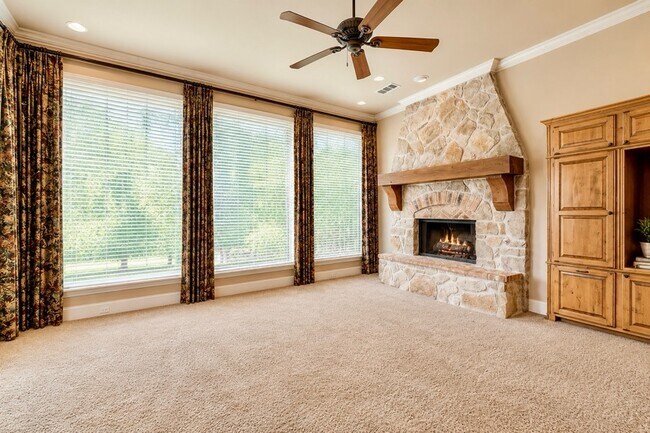 Building Photo - 8108 Penobscot Ln