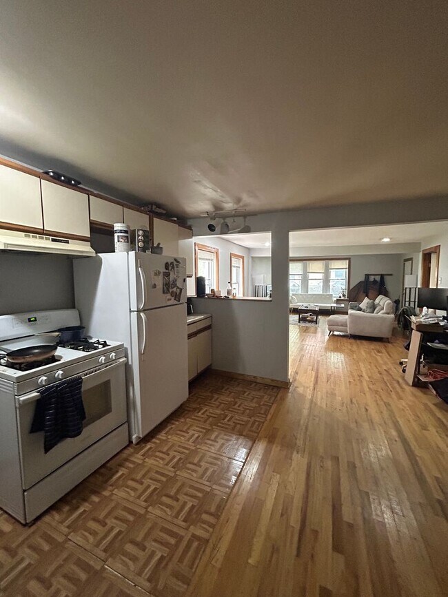 Foto del edificio - 1617 N Hudson Ave