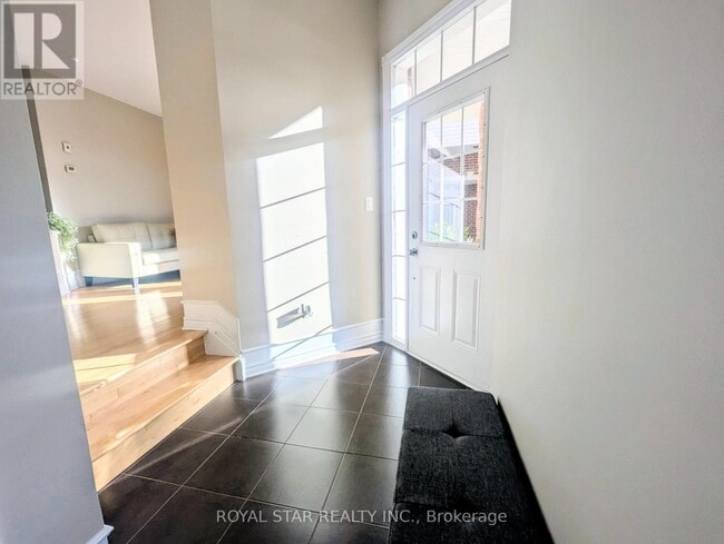 Building Photo - 104 Bridgestone Dr