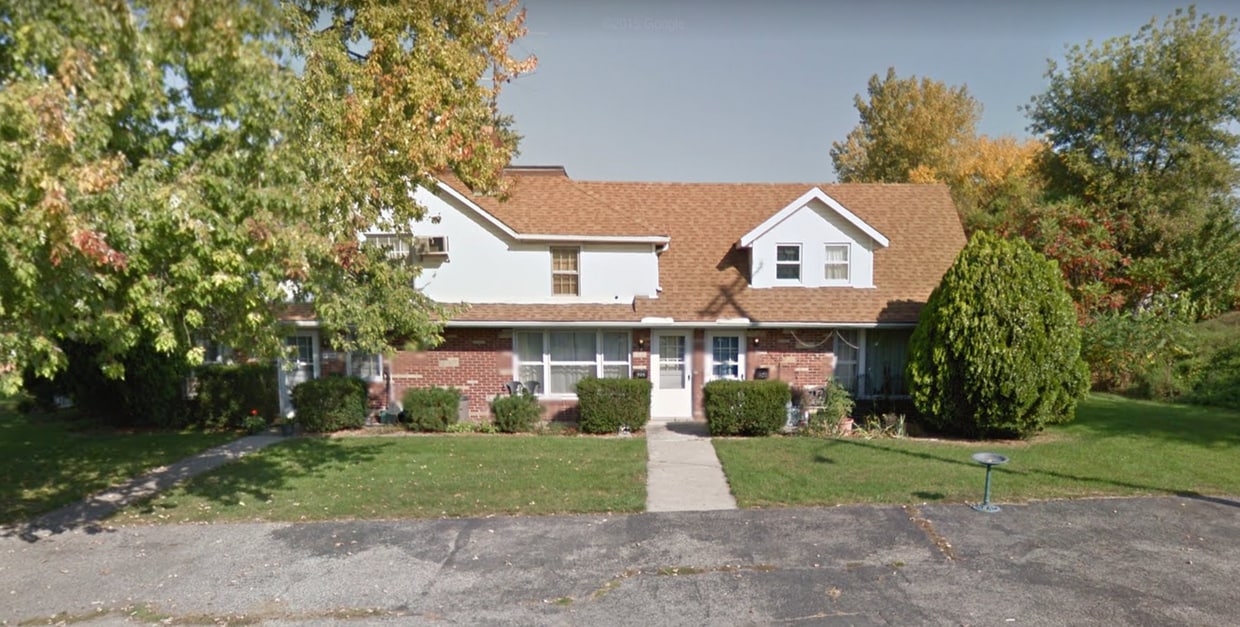 404 W Chestnut St Unit 402, Wauseon, OH 43567 404 W Chestnut St