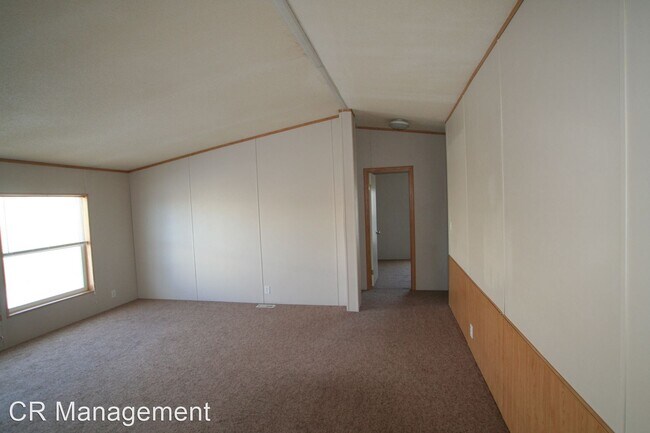Building Photo - 3 br, 2 bath House - 2711 Olivine