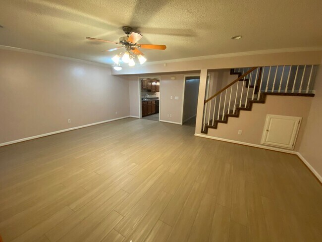 Foto del edificio - 273 Ivy Pl