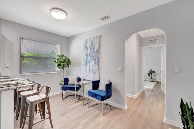 Building Photo - 621 S Swinton Avenue, Delray Beach, FL 33444